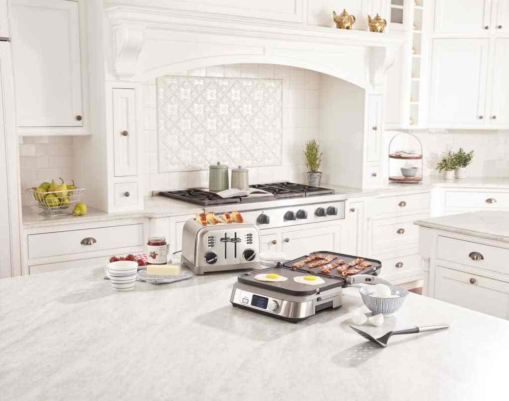 Cuisinart 4 Slice Toaster Oven in brushed stainless steel with dual controls and six browning settings