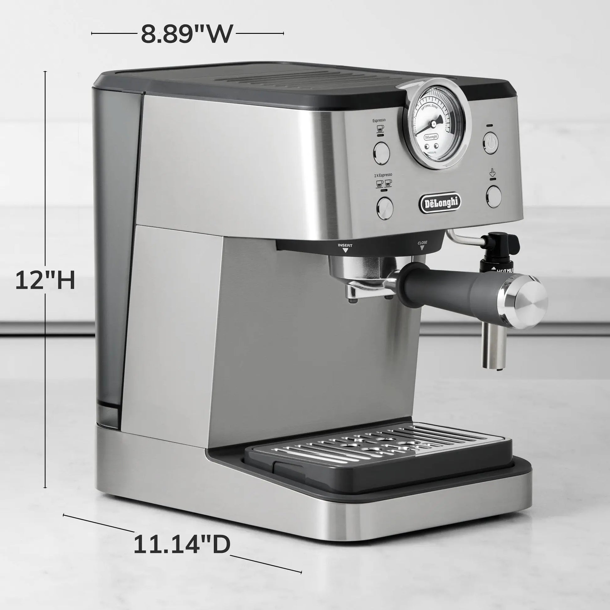 De'Longhi Classic Espresso Machine with 15-bar pressure and Thermoblock technology for barista-style coffee