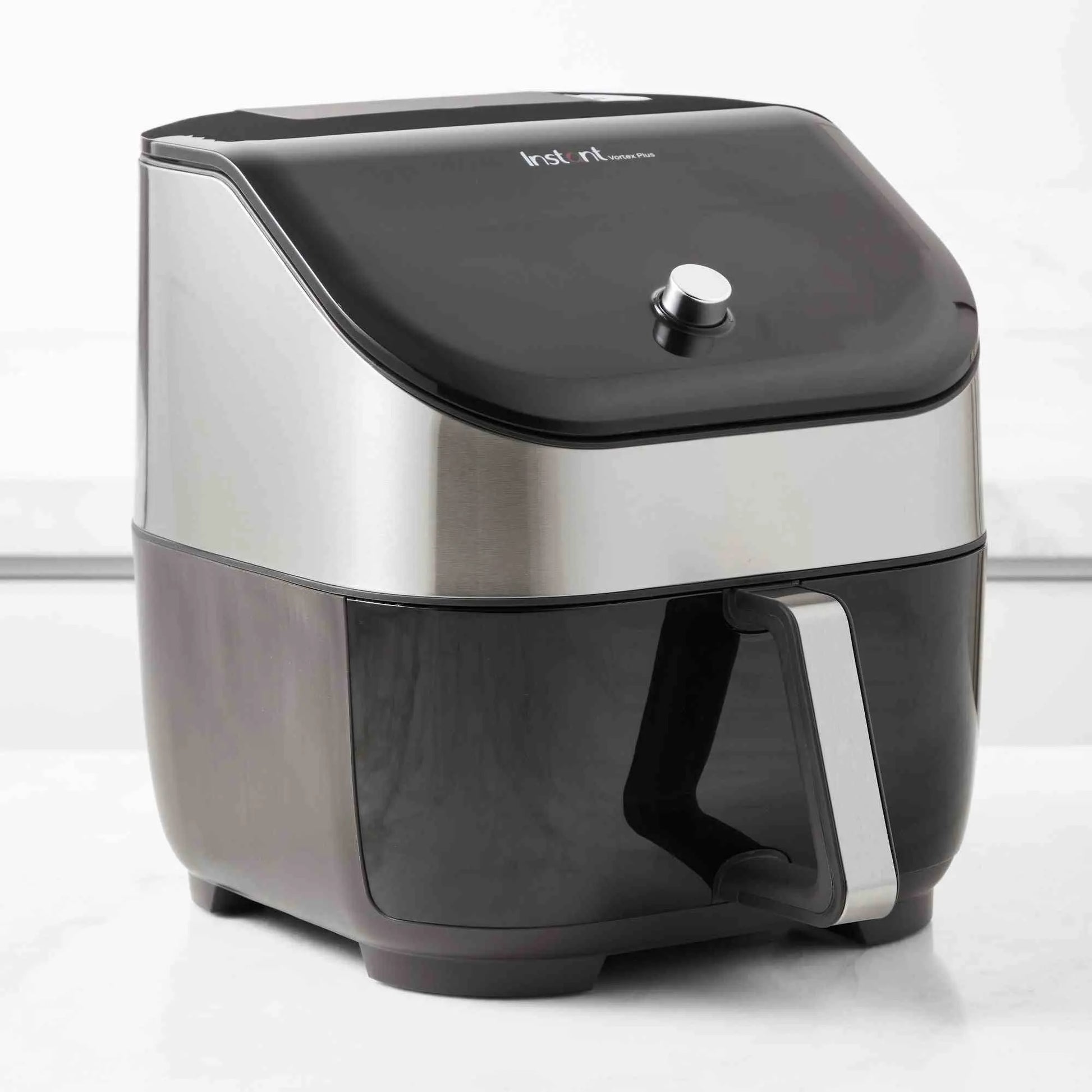 Instant Vortex Plus 6QT Air Fryer with ClearView window and 6-in-1 cooking functions