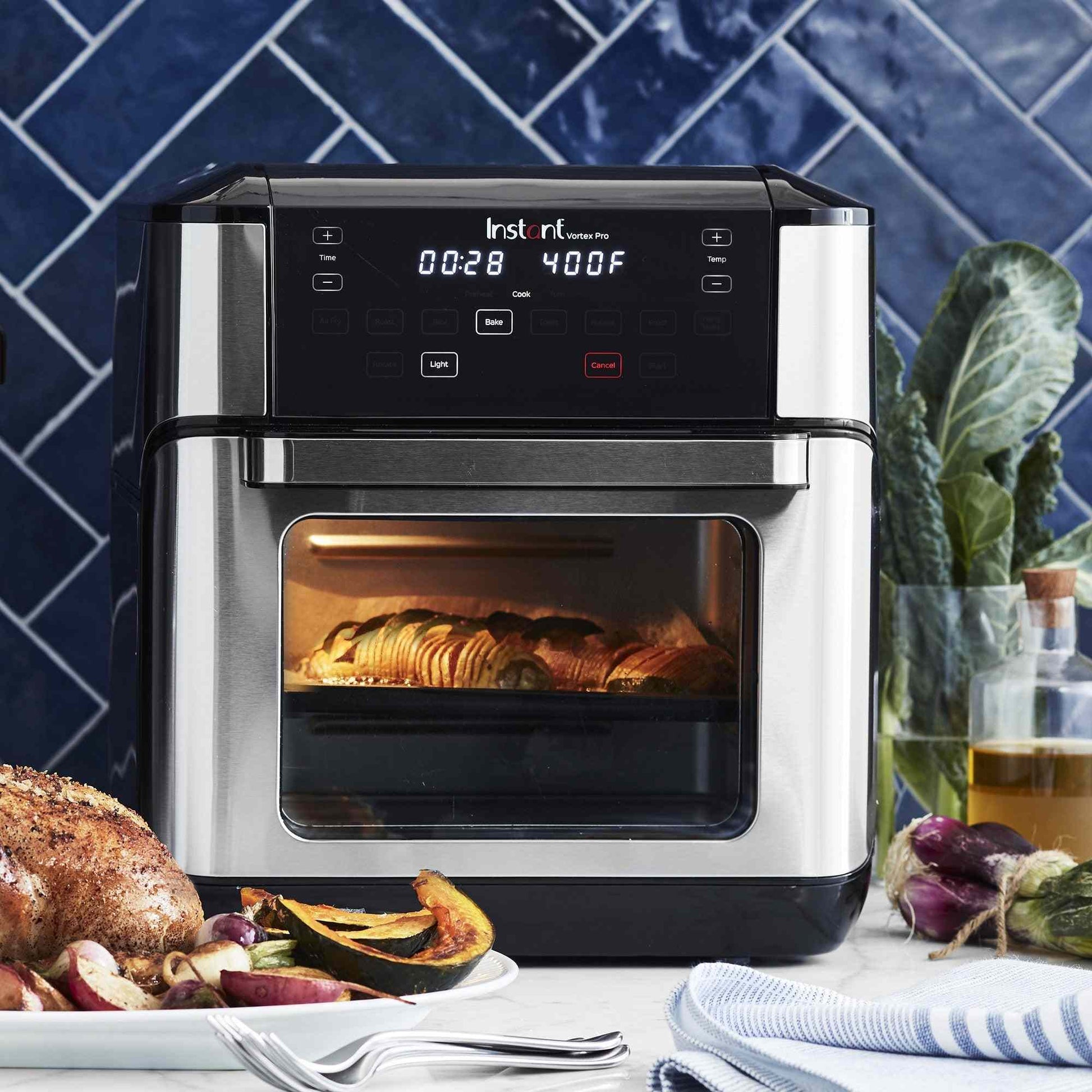 Instant Pot Vortex Pro 10QT ClearCook Air Fryer Oven with 9-in-1 functionality and EvenCrisp technology