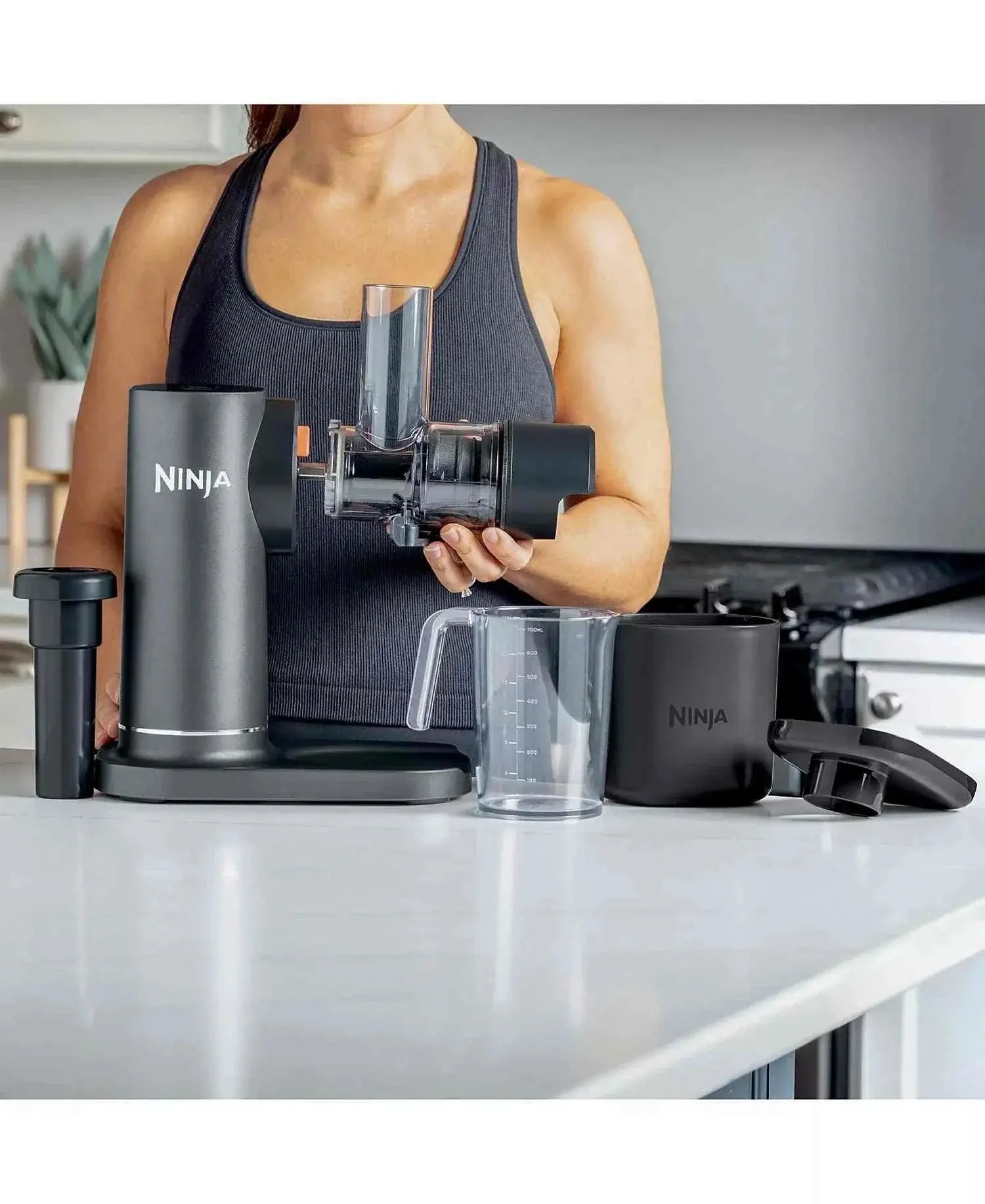 Ninja NeverClog Cold Press Juicer, Powerful Slow Juicer, Total Pulp Control, Easy to Clean, Compact - JC151 Ninja
